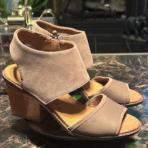 Toms Shoes - “SOLD” TOMS Women Majorca Taupe Cut Out Ankle Cuff Heeled Sandals - Size 8.5